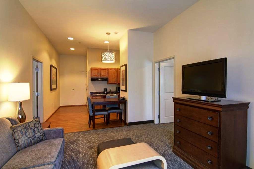 Homewood Suites By Hilton Oklahoma City-West Room photo